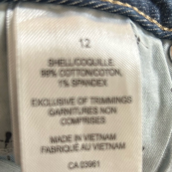 Denver Hayes High-Rise Jeans- size 12 - jeans are alight bluish color- - Picture 4 of 8